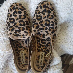 Steve Madden Flats Size 8